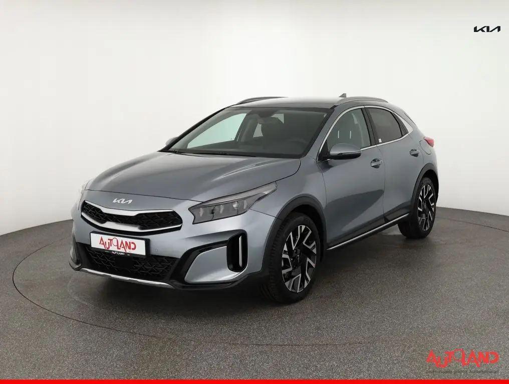 Photo 1 : Kia Xceed 2024 Petrol