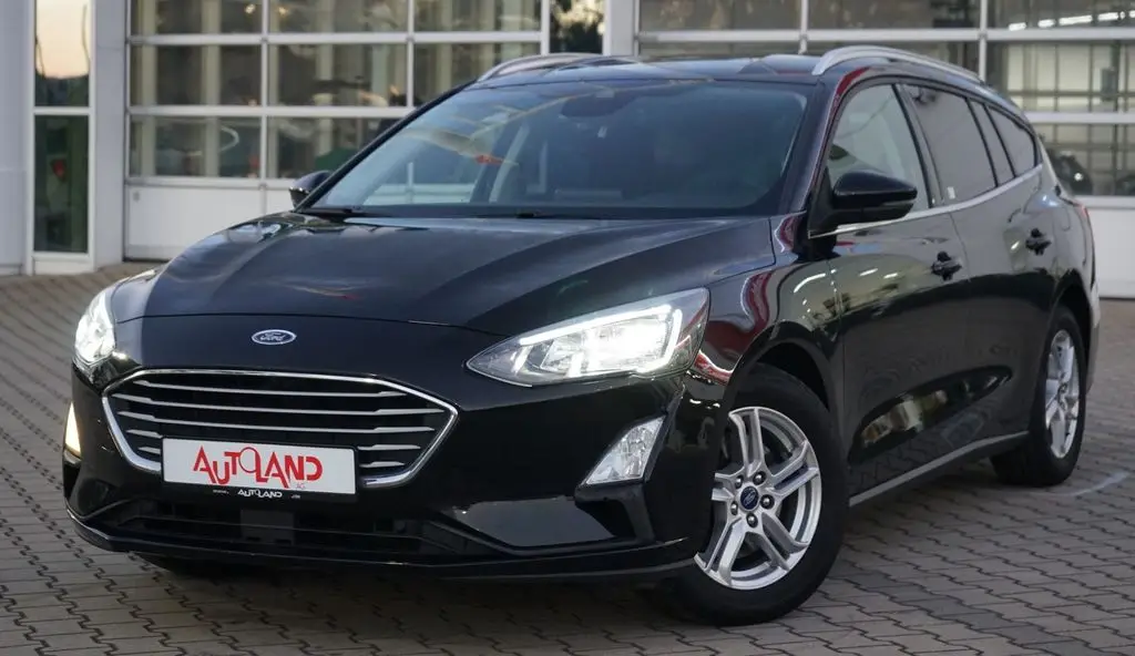 Photo 1 : Ford Focus 2021 Diesel