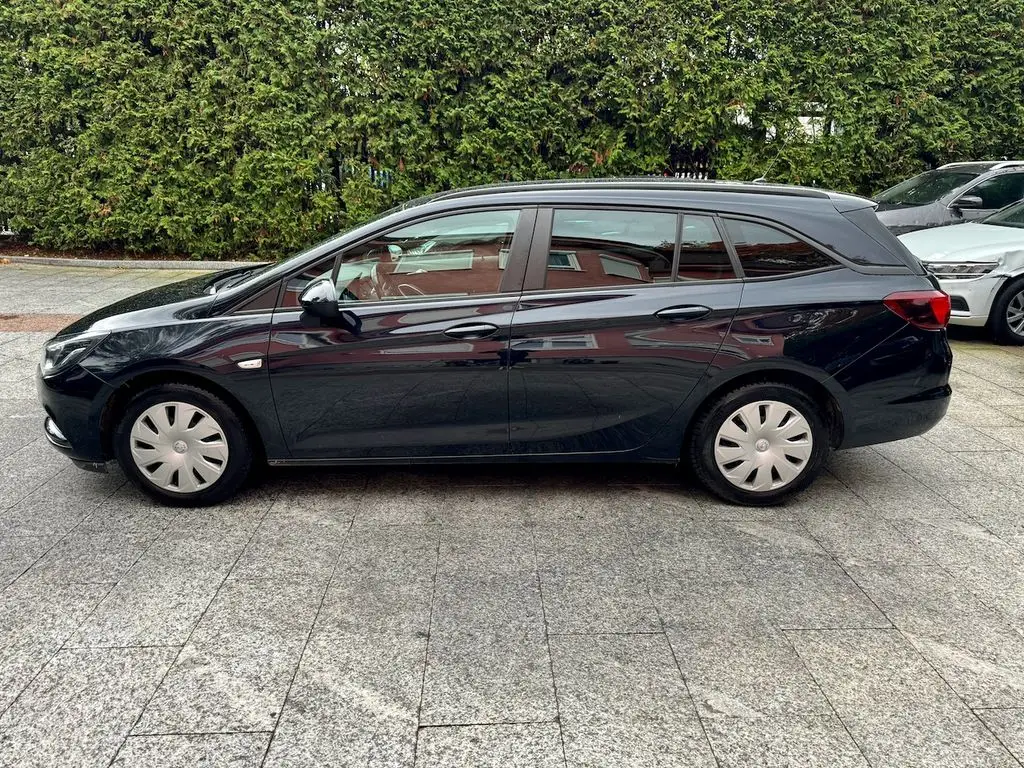 Photo 1 : Opel Astra 2019 Diesel