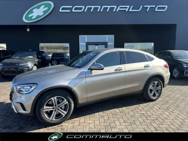 Photo 1 : Mercedes-benz Classe Glc 2020 Hybride