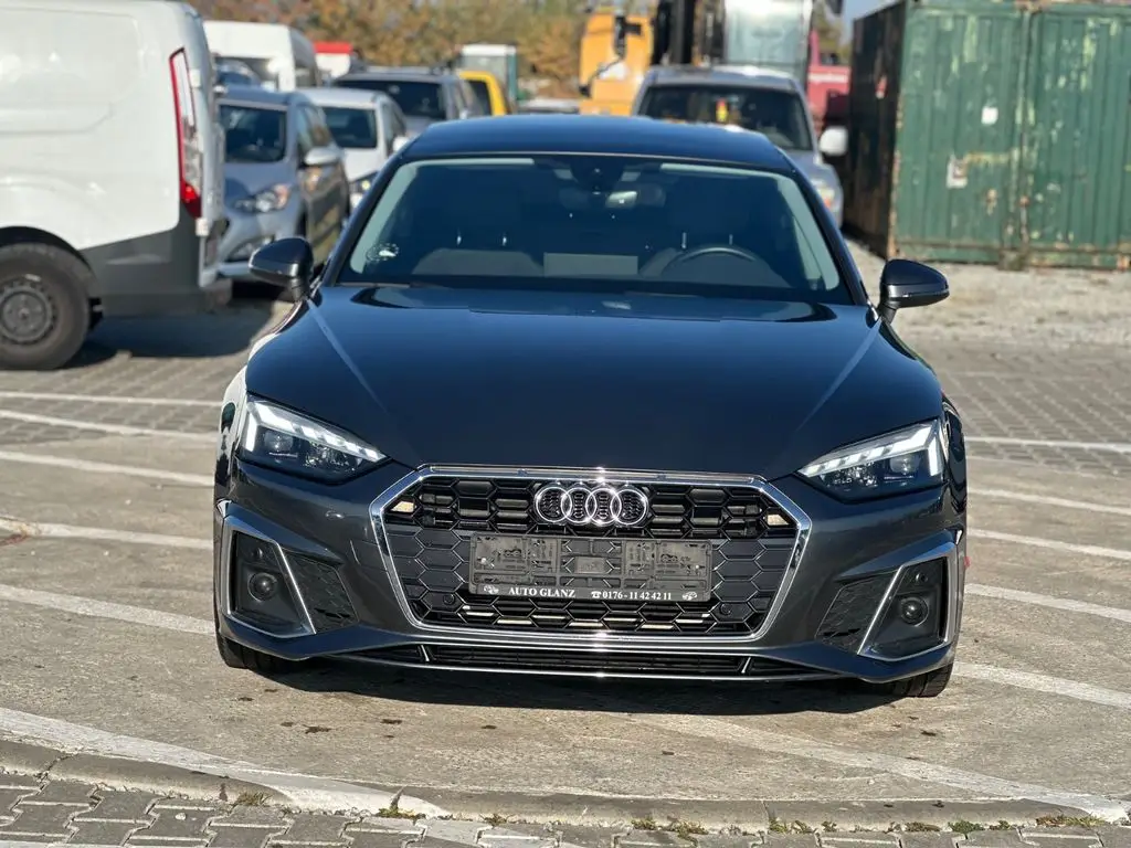 Photo 1 : Audi A5 2021 Petrol