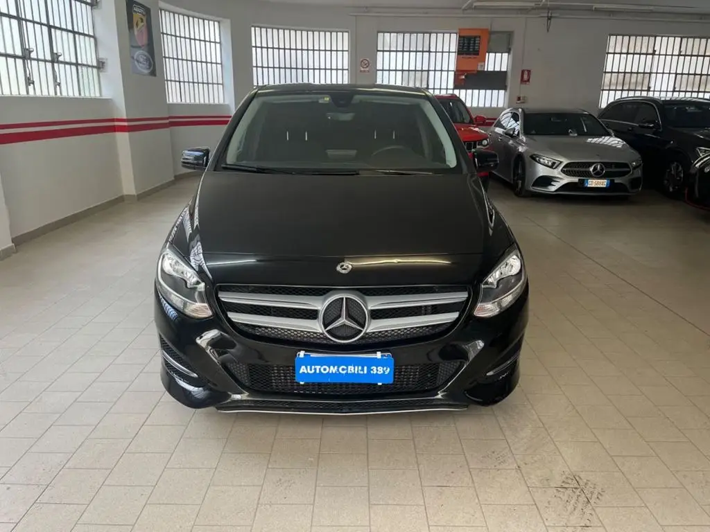 Photo 1 : Mercedes-benz Classe B 2018 Petrol