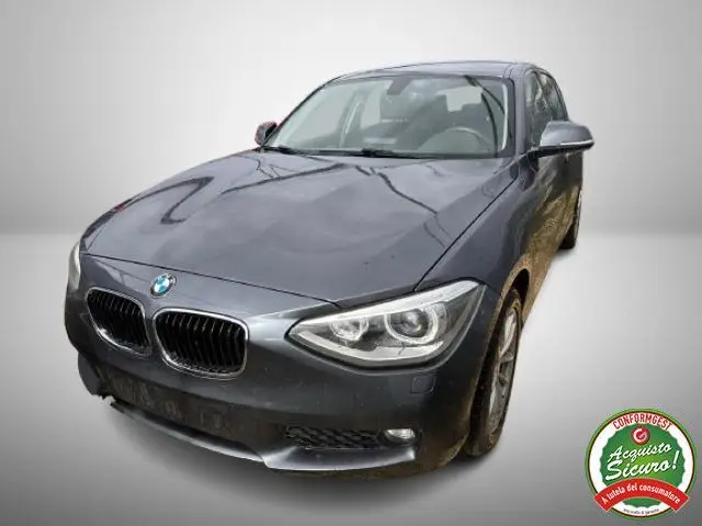 Photo 1 : Bmw Serie 1 2015 Petrol