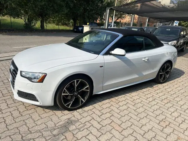 Photo 1 : Audi A5 2016 Petrol