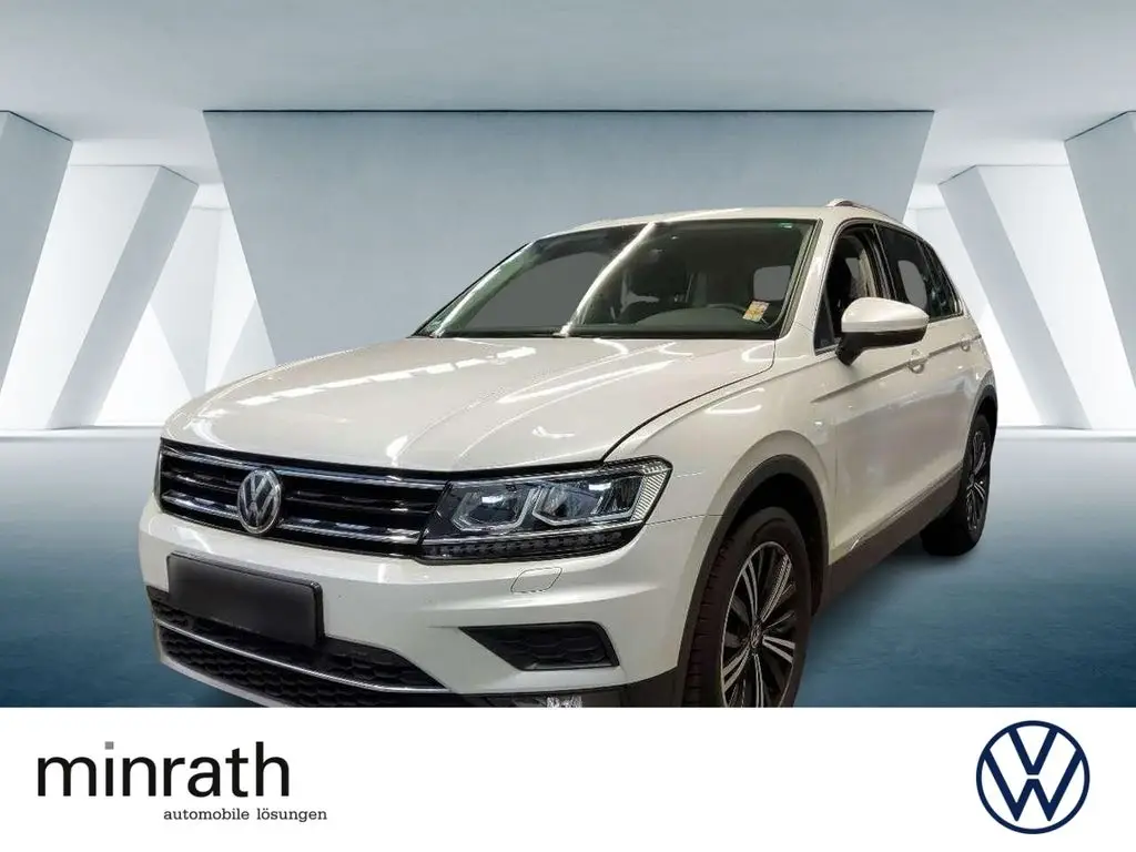 Photo 1 : Volkswagen Tiguan 2020 Essence