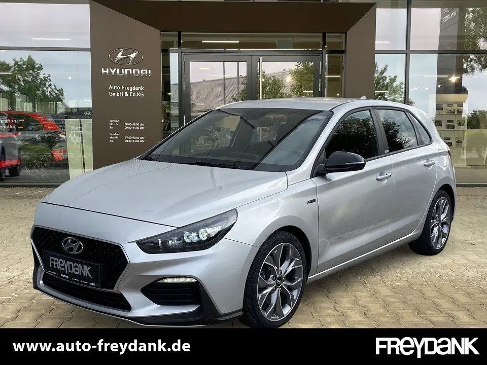 Photo 1 : Hyundai I30 2020 Petrol