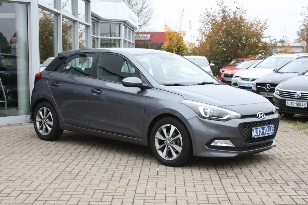 Photo 1 : Hyundai I20 2016 Petrol