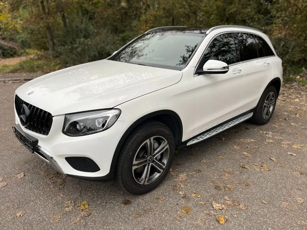 Photo 1 : Mercedes-benz Classe Glc 2018 Petrol