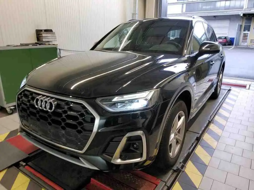 Photo 1 : Audi Q5 2022 Diesel