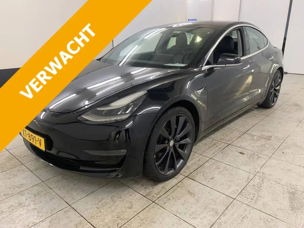 Photo 1 : Tesla Model 3 2019 Not specified