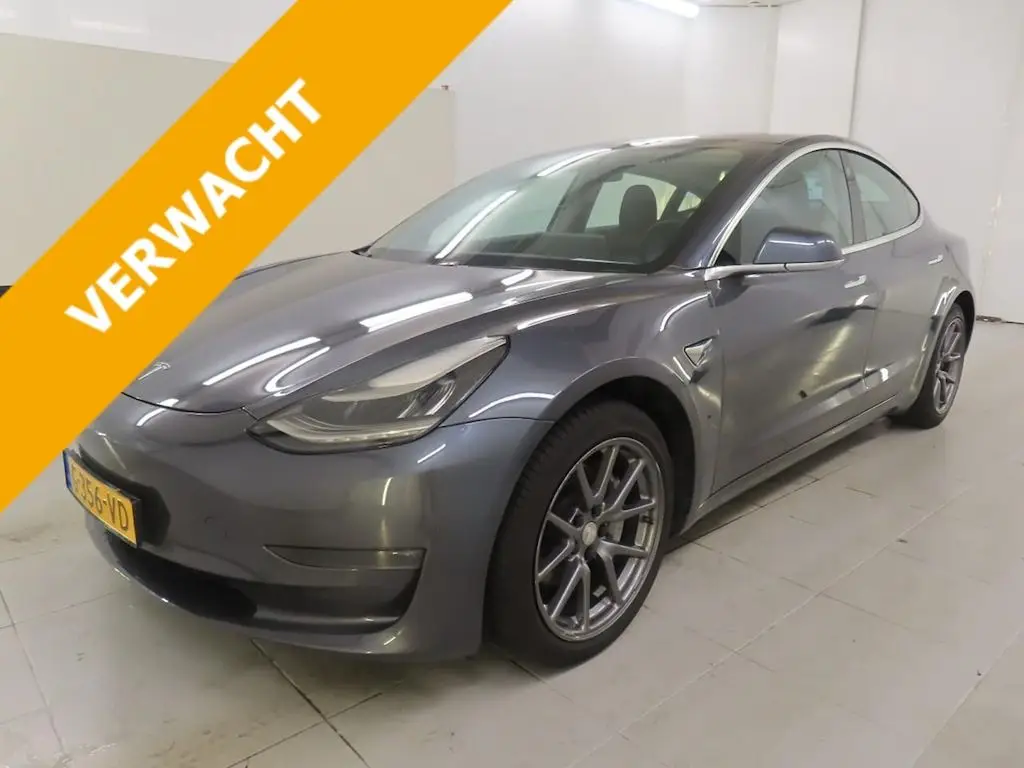 Photo 1 : Tesla Model 3 2019 Non renseigné