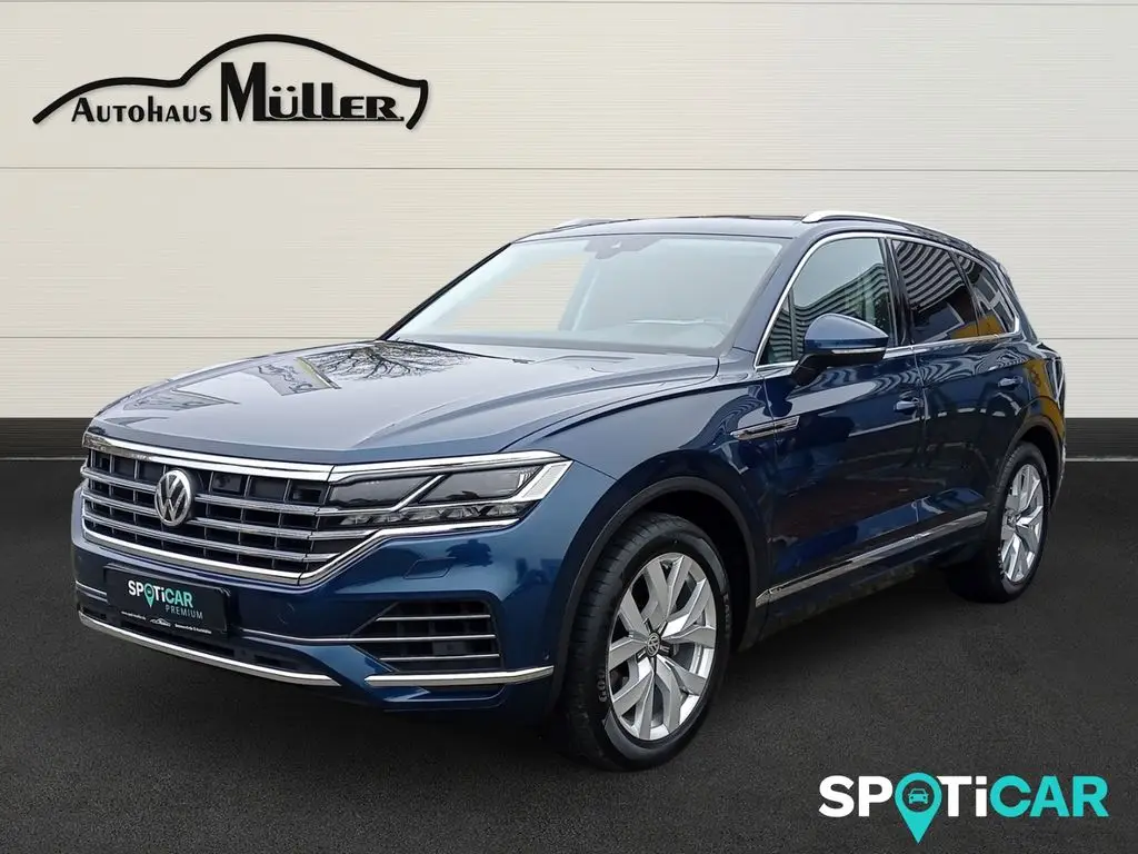 Photo 1 : Volkswagen Touareg 2018 Diesel