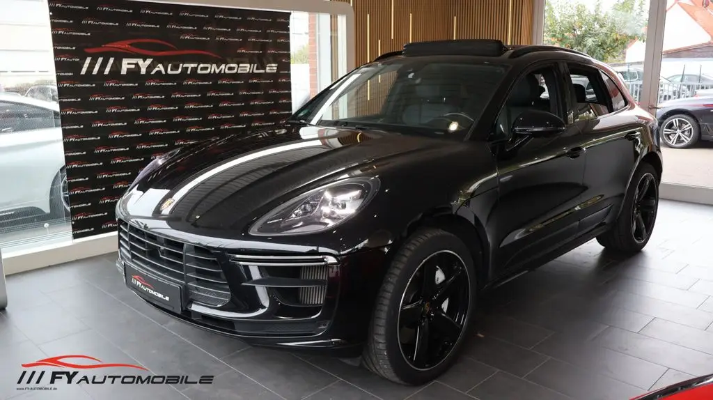 Photo 1 : Porsche Macan 2019 Petrol