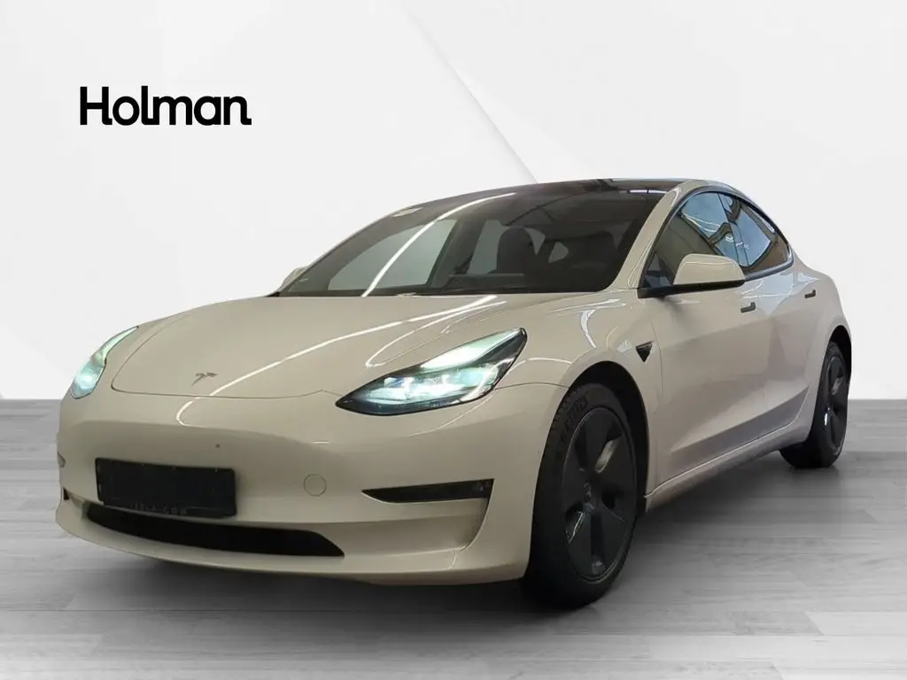 Photo 1 : Tesla Model 3 2021 Non renseigné