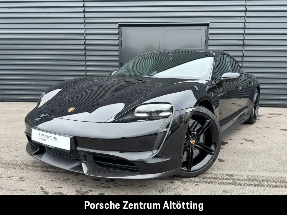 Photo 1 : Porsche Taycan 2021 Non renseigné