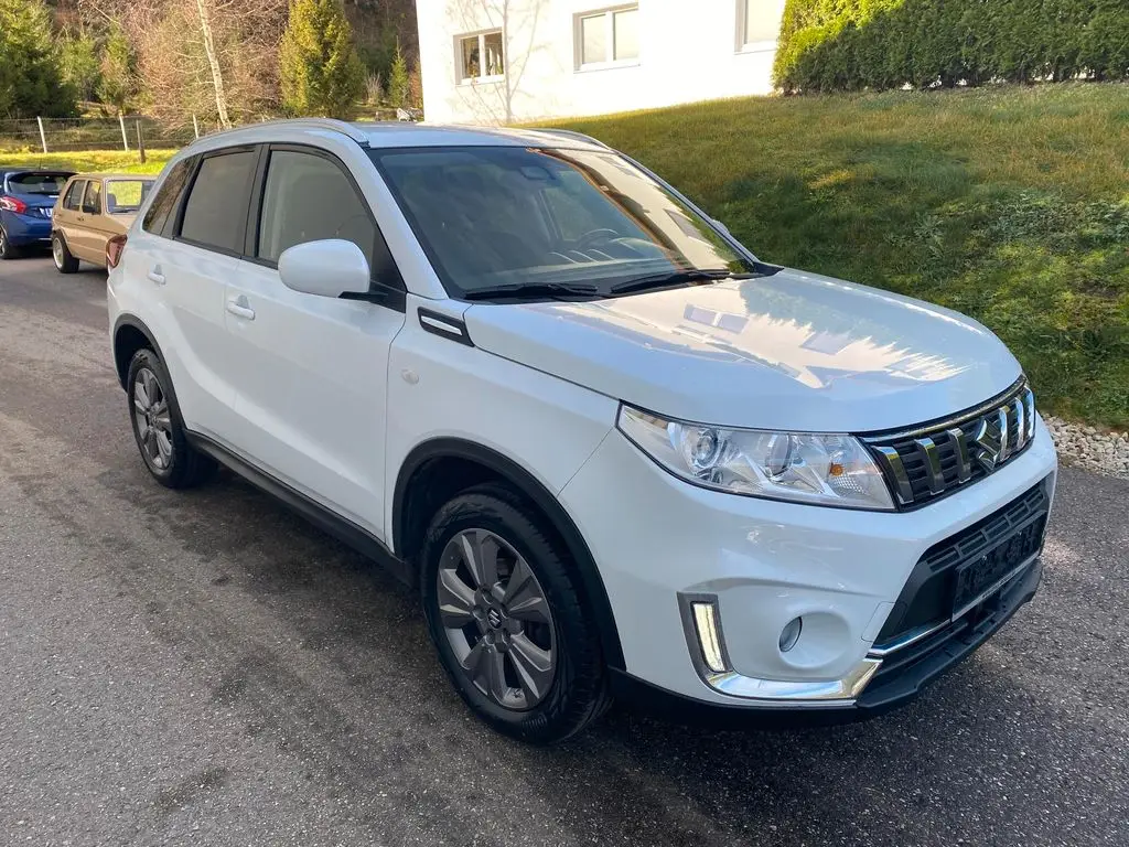 Photo 1 : Suzuki Vitara 2019 Petrol