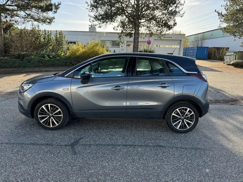 Photo 1 : Opel Crossland 2017 Essence