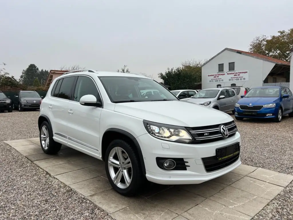 Photo 1 : Volkswagen Tiguan 2017 Petrol