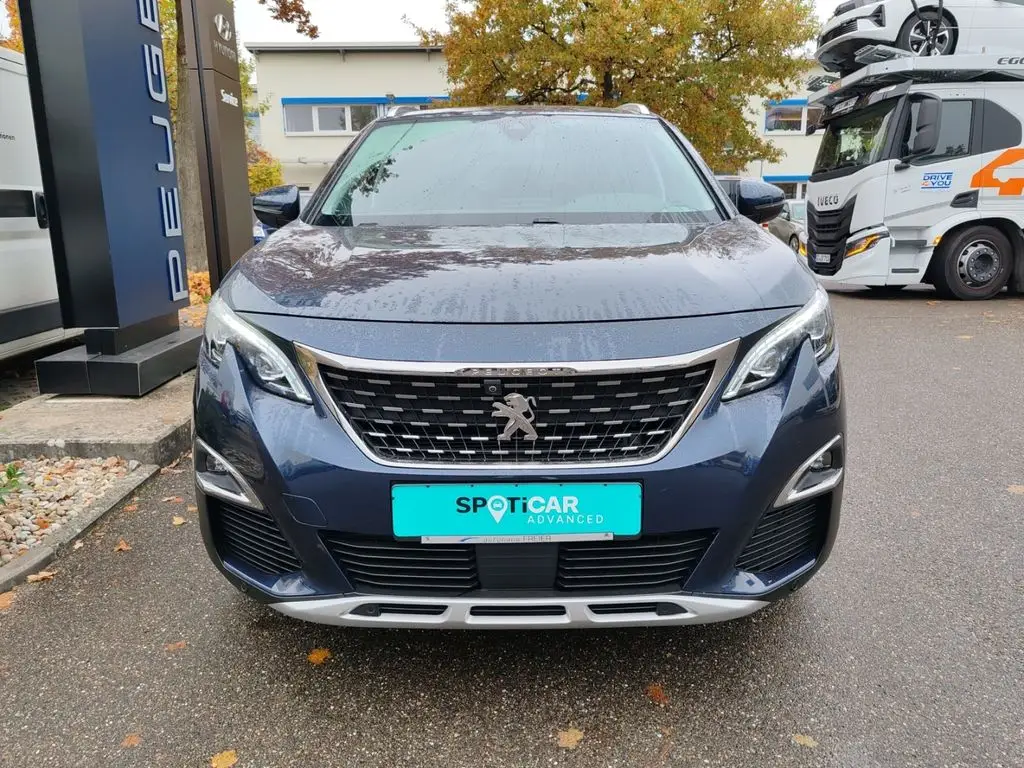 Photo 1 : Peugeot 5008 2019 Essence