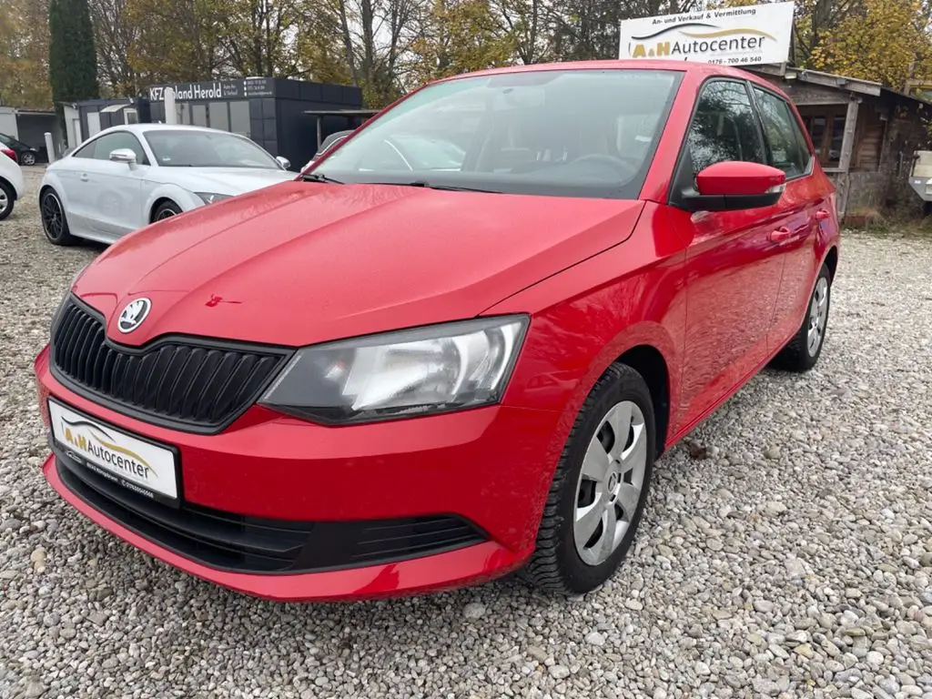 Photo 1 : Skoda Fabia 2015 Essence