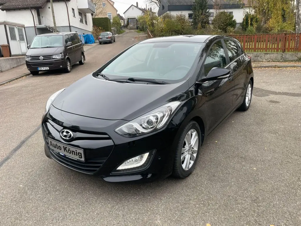 Photo 1 : Hyundai I30 2015 Petrol