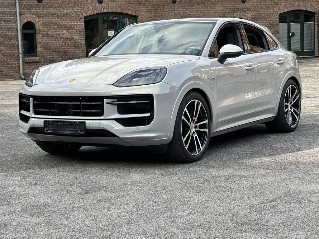 Photo 1 : Porsche Cayenne 2024 Hybride