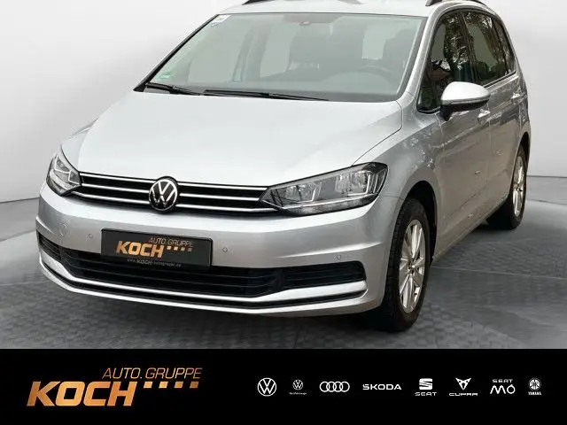 Photo 1 : Volkswagen Touran 2022 Petrol