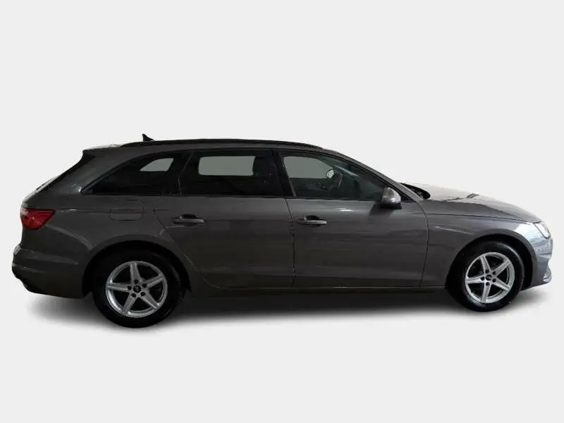 Photo 1 : Audi A4 2021 Hybrid