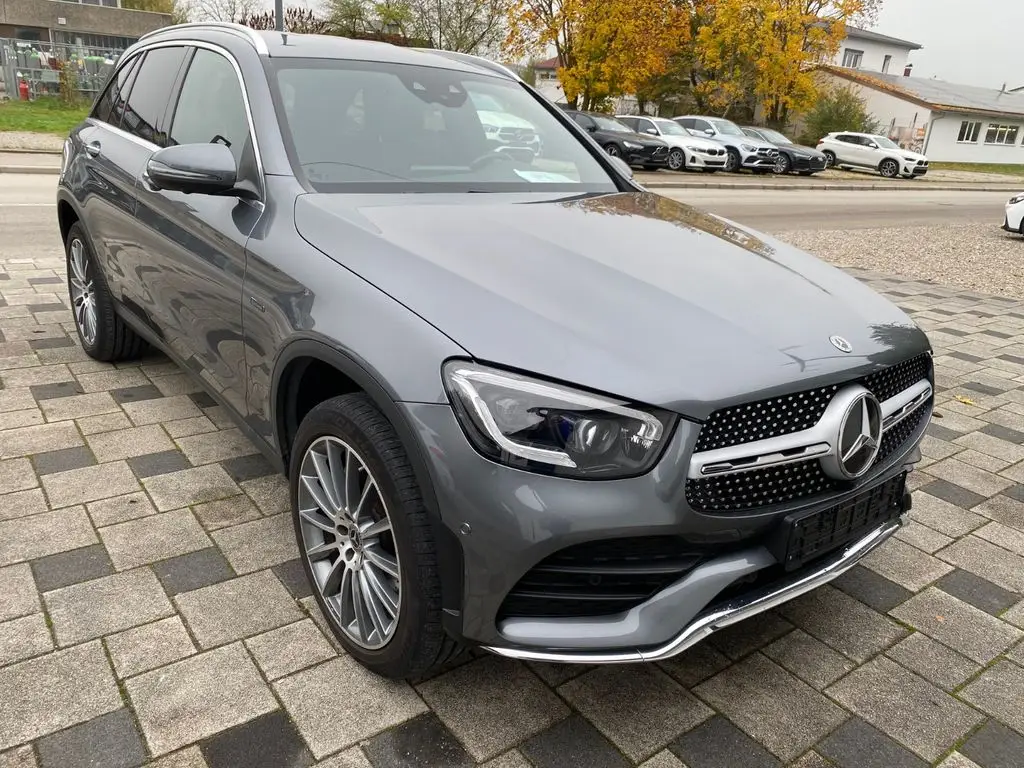 Photo 1 : Mercedes-benz Classe Glc 2021 Hybrid