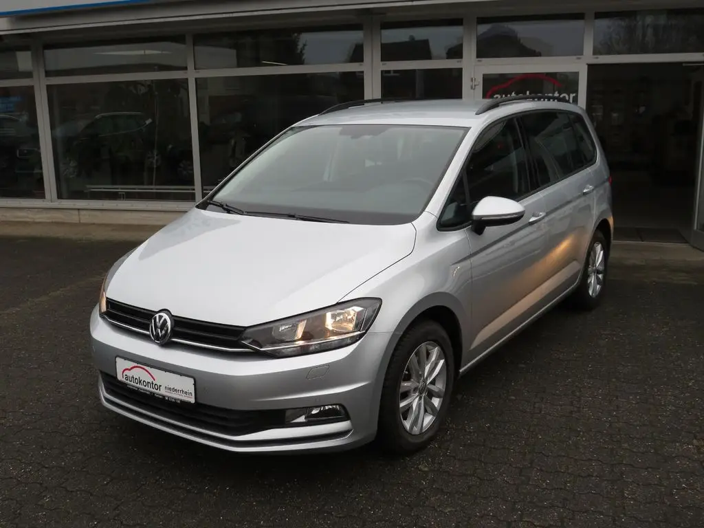 Photo 1 : Volkswagen Touran 2017 Diesel