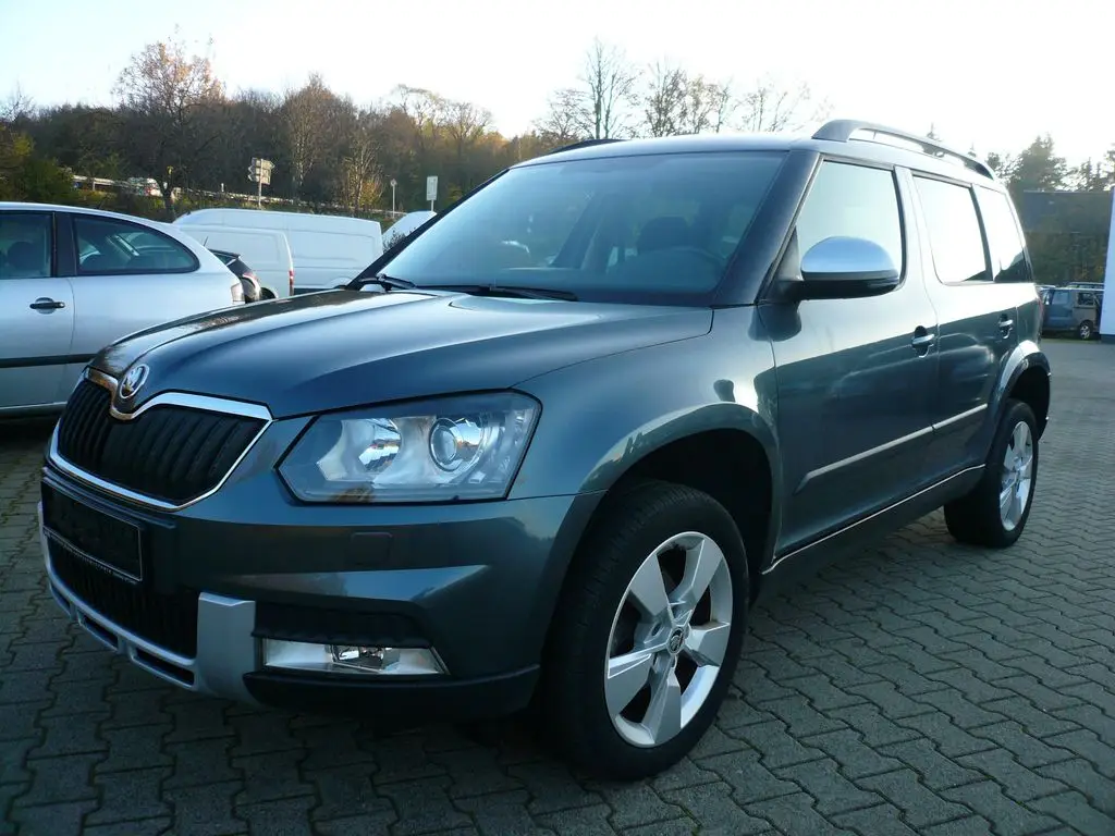 Photo 1 : Skoda Yeti 2015 Petrol