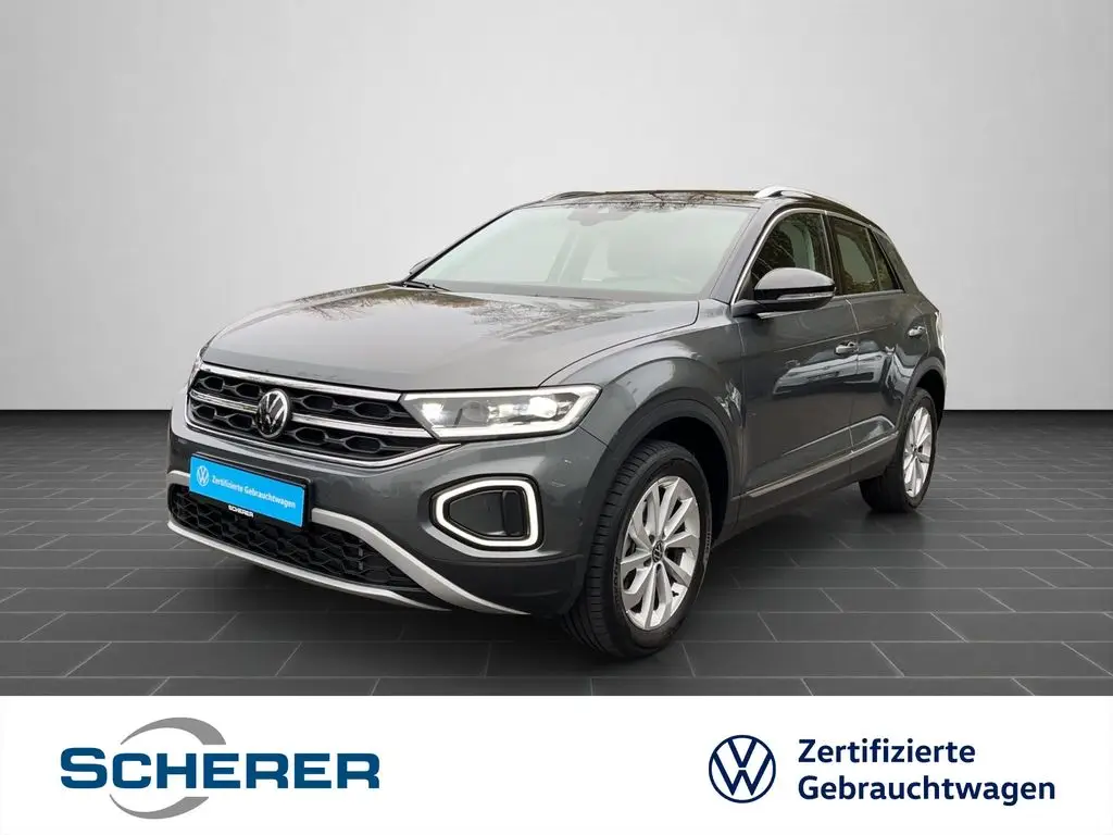 Photo 1 : Volkswagen T-roc 2024 Petrol