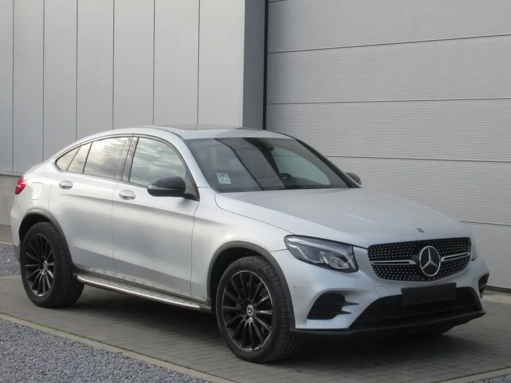 Photo 1 : Mercedes-benz Classe Glc 2019 Petrol