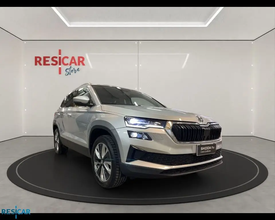 Photo 1 : Skoda Karoq 2023 Diesel