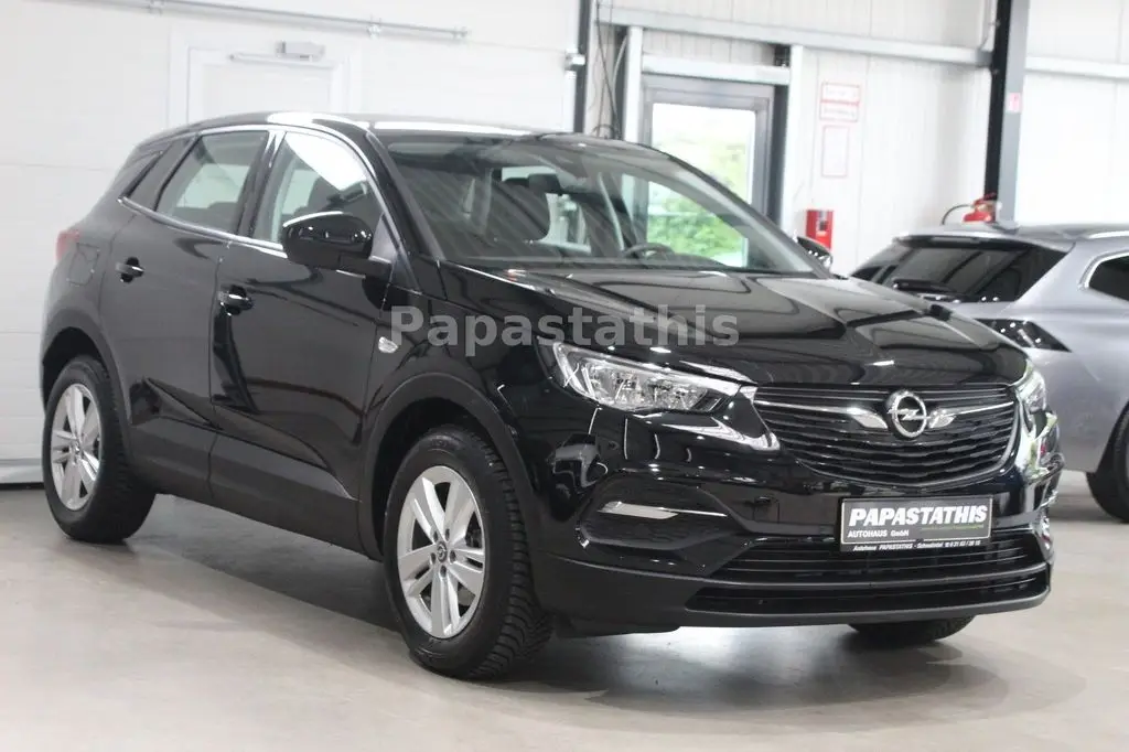 Photo 1 : Opel Grandland 2021 Petrol