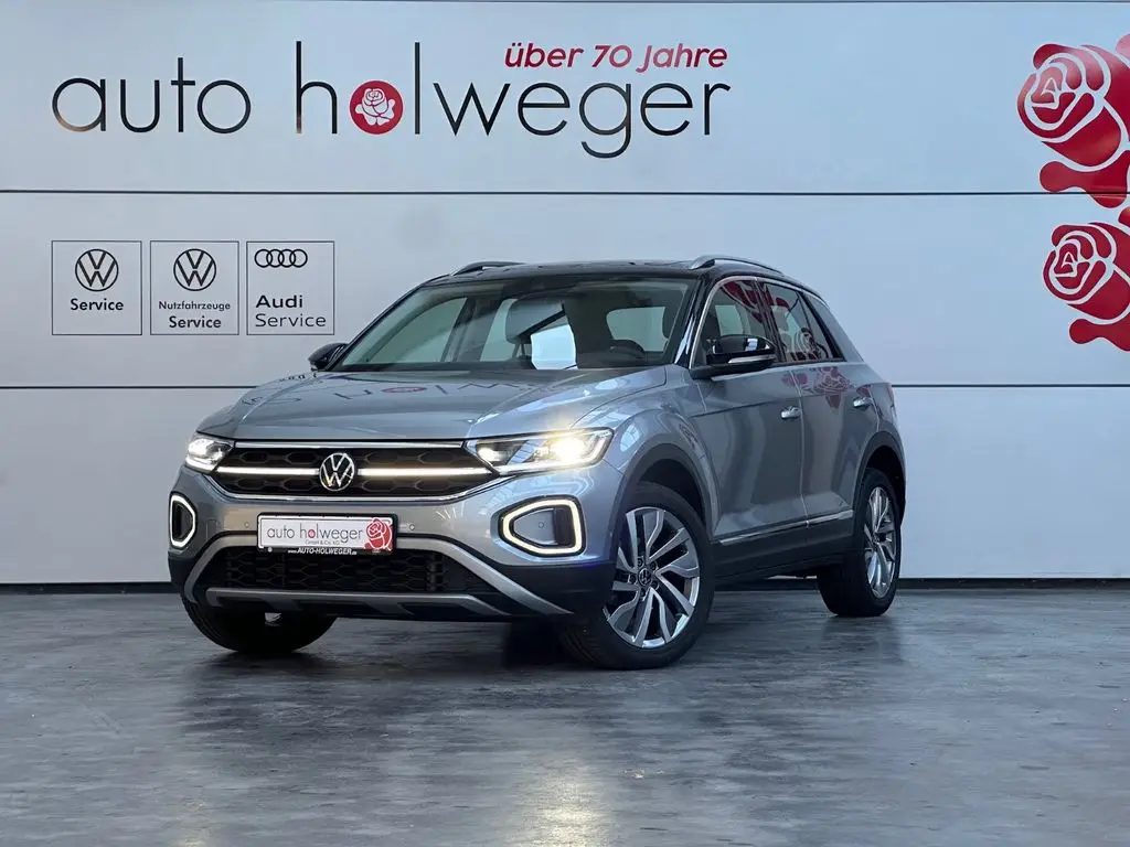 Photo 1 : Volkswagen T-roc 2022 Petrol