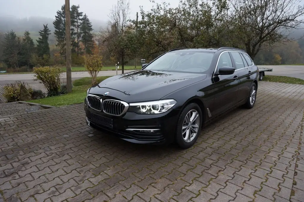 Photo 1 : Bmw Serie 5 2018 Diesel