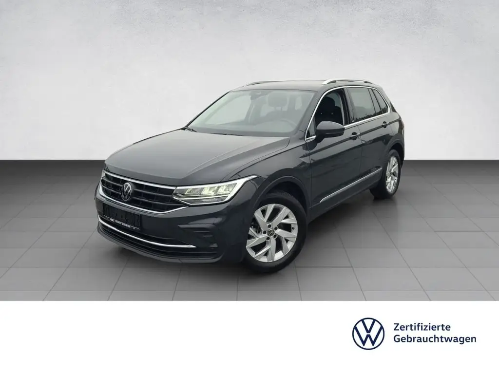 Photo 1 : Volkswagen Tiguan 2024 Petrol