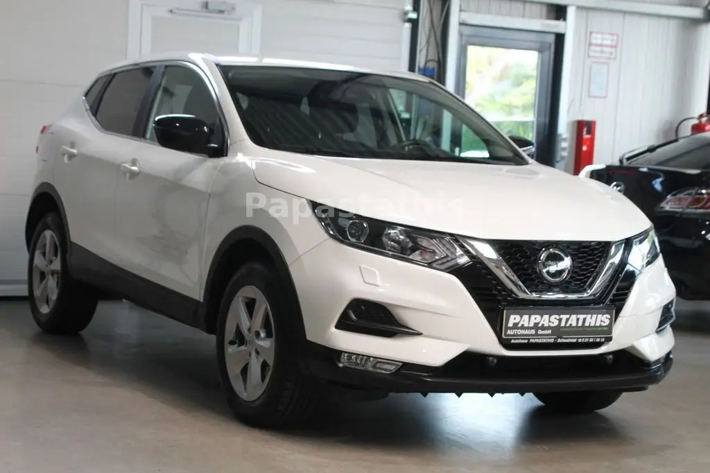 Photo 1 : Nissan Qashqai 2018 Essence