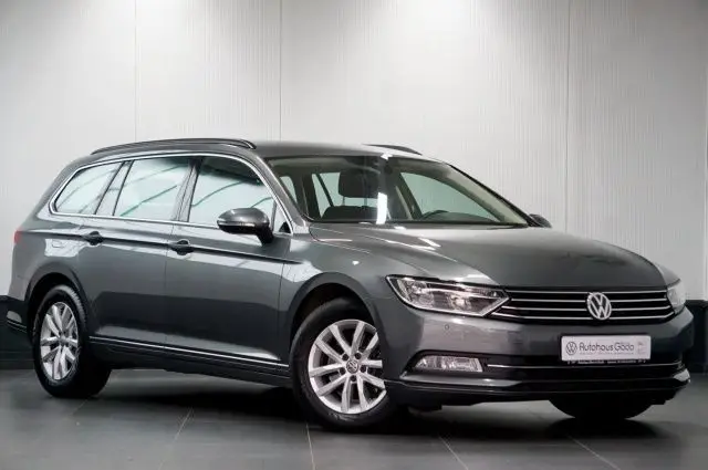 Photo 1 : Volkswagen Passat 2017 Diesel