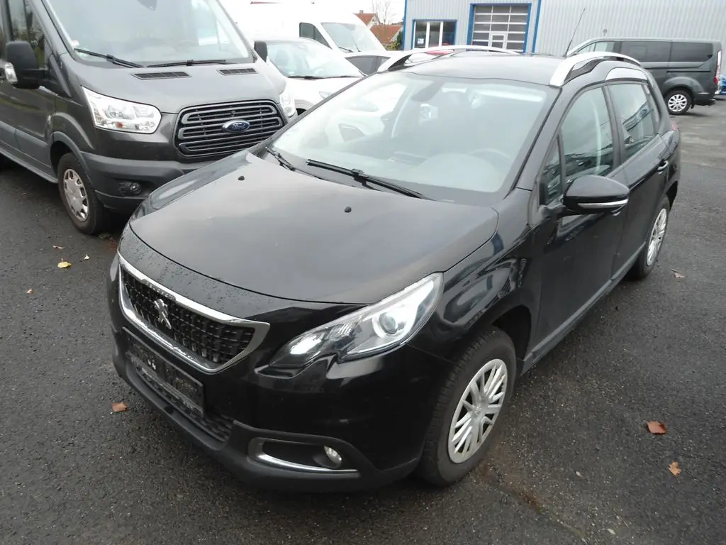 Photo 1 : Peugeot 2008 2018 Essence