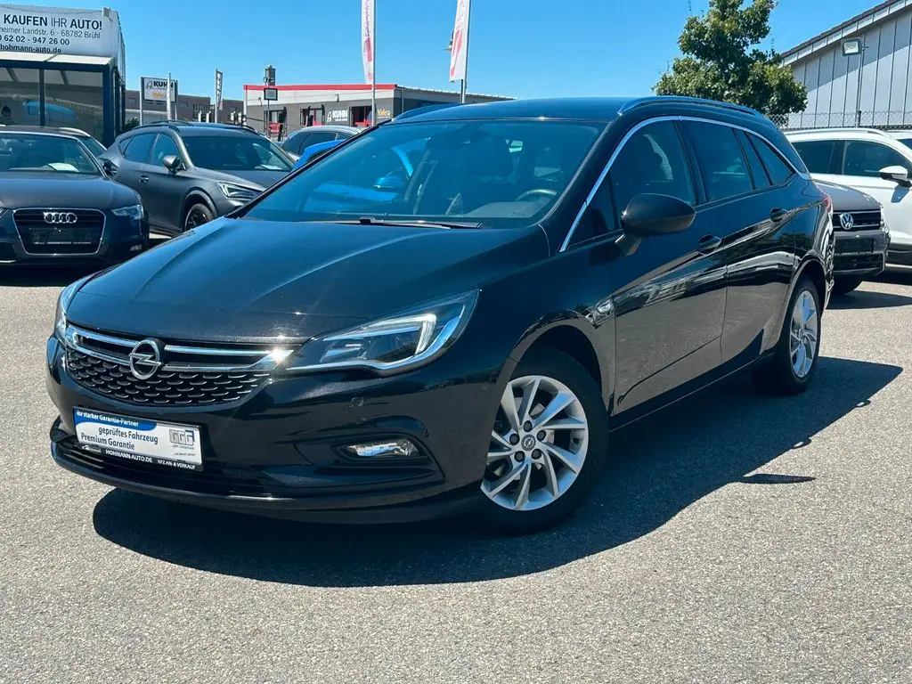 Photo 1 : Opel Astra 2017 Essence