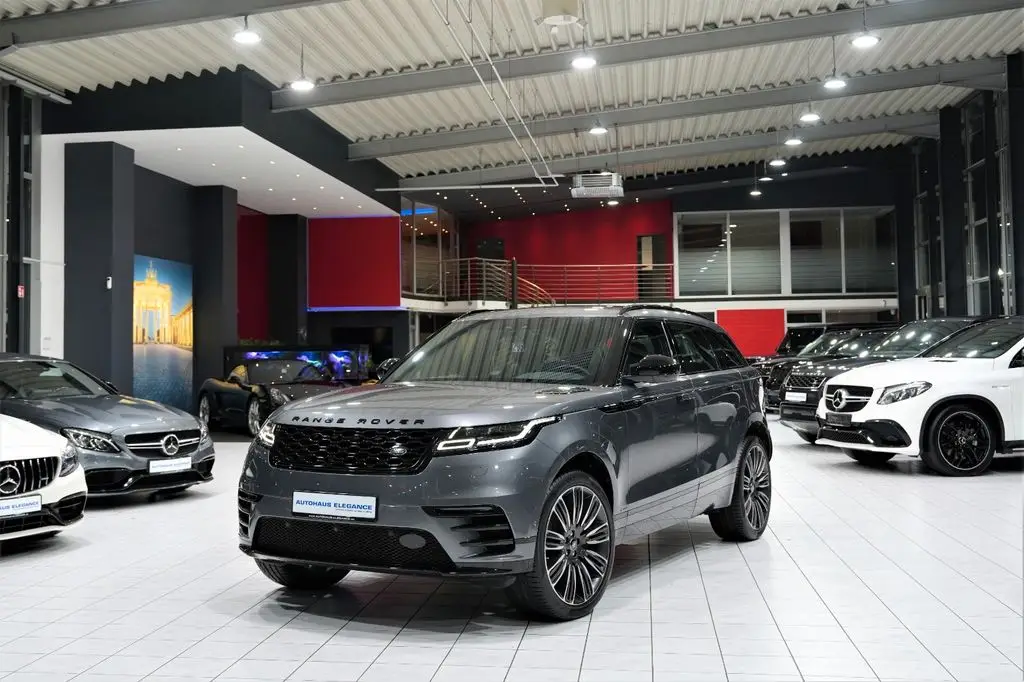 Photo 1 : Land Rover Range Rover Velar 2019 Petrol