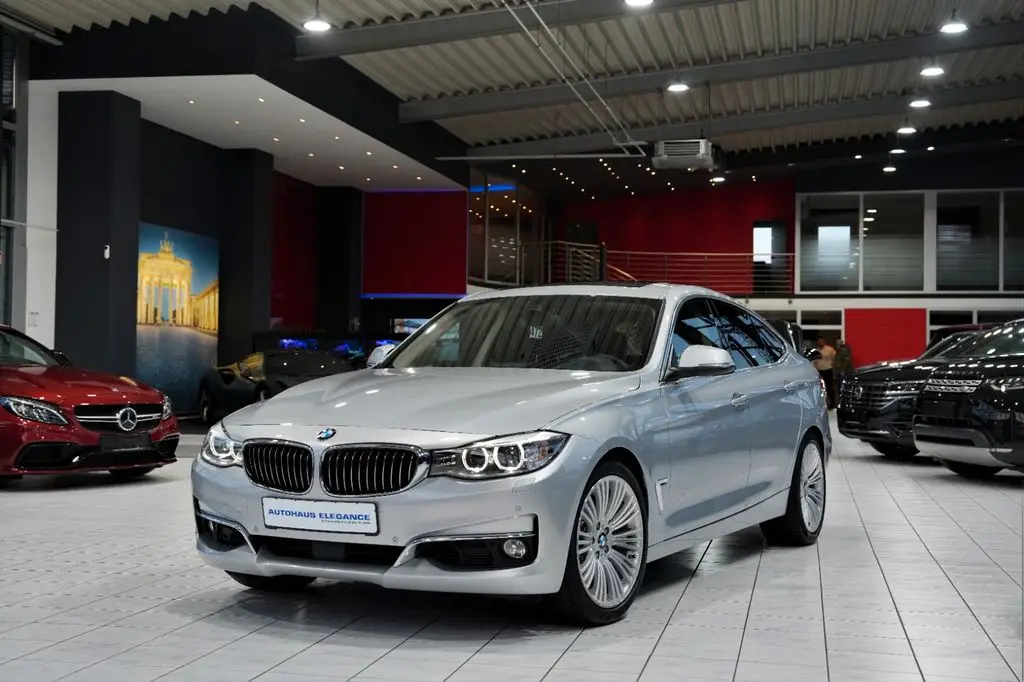 Photo 1 : Bmw Serie 3 2015 Diesel