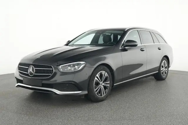 Photo 1 : Mercedes-benz Classe E 2023 Diesel