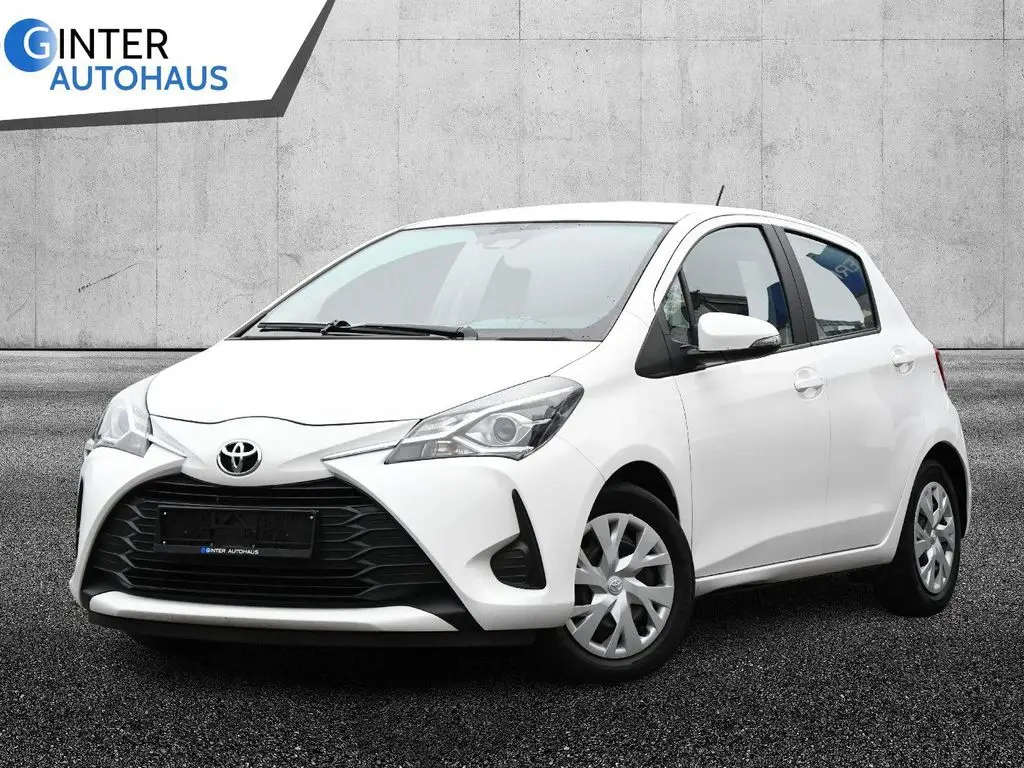 Photo 1 : Toyota Yaris 2020 Petrol