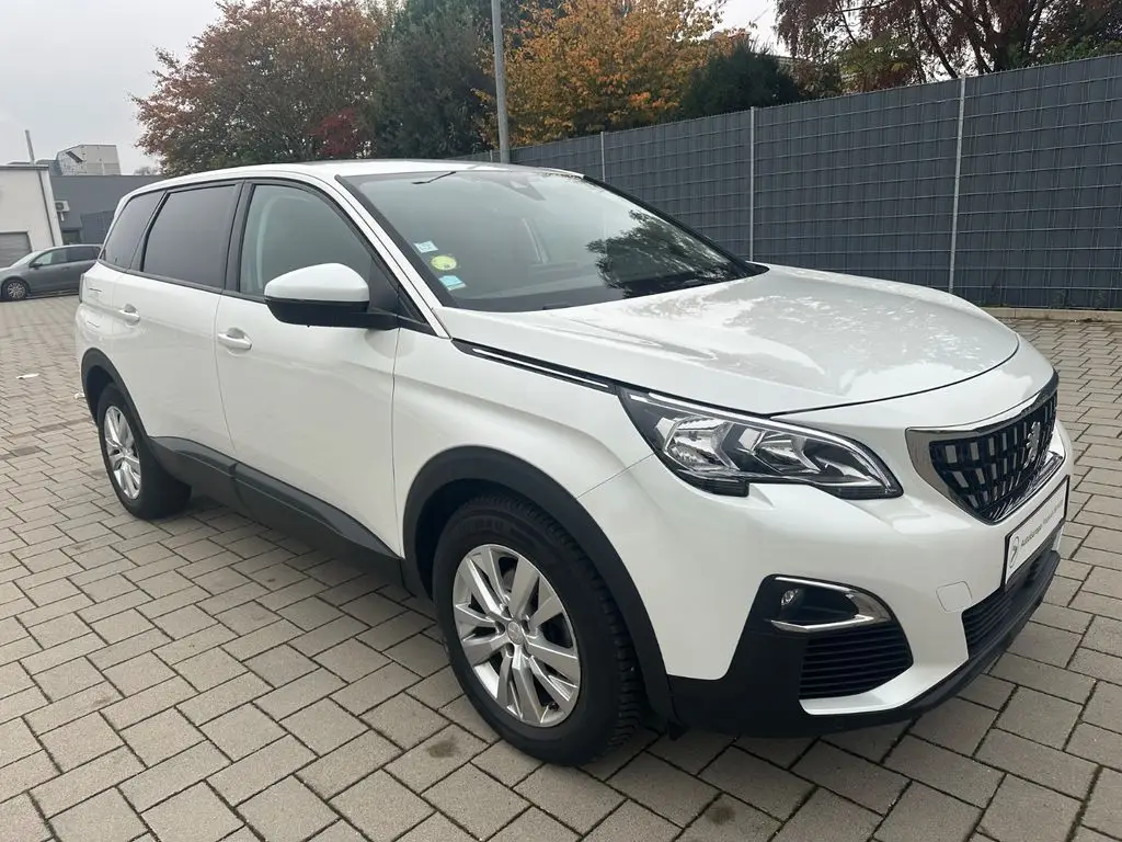 Photo 1 : Peugeot 5008 2020 Diesel