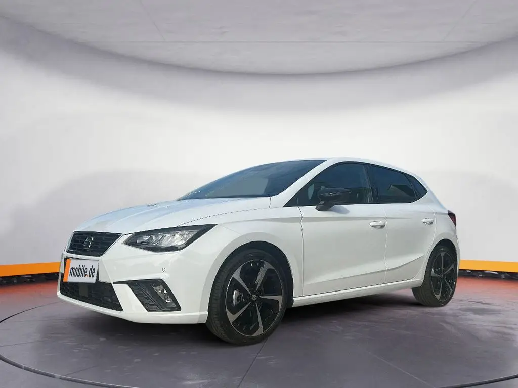 Photo 1 : Seat Ibiza 2024 Petrol