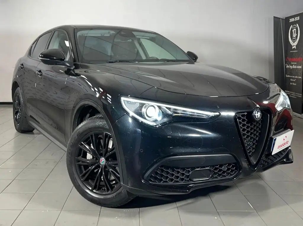 Photo 1 : Alfa Romeo Stelvio 2018 Diesel