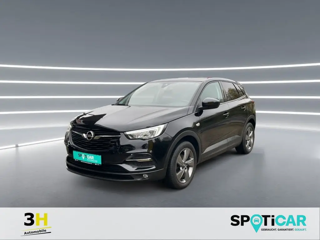 Photo 1 : Opel Grandland 2021 Petrol